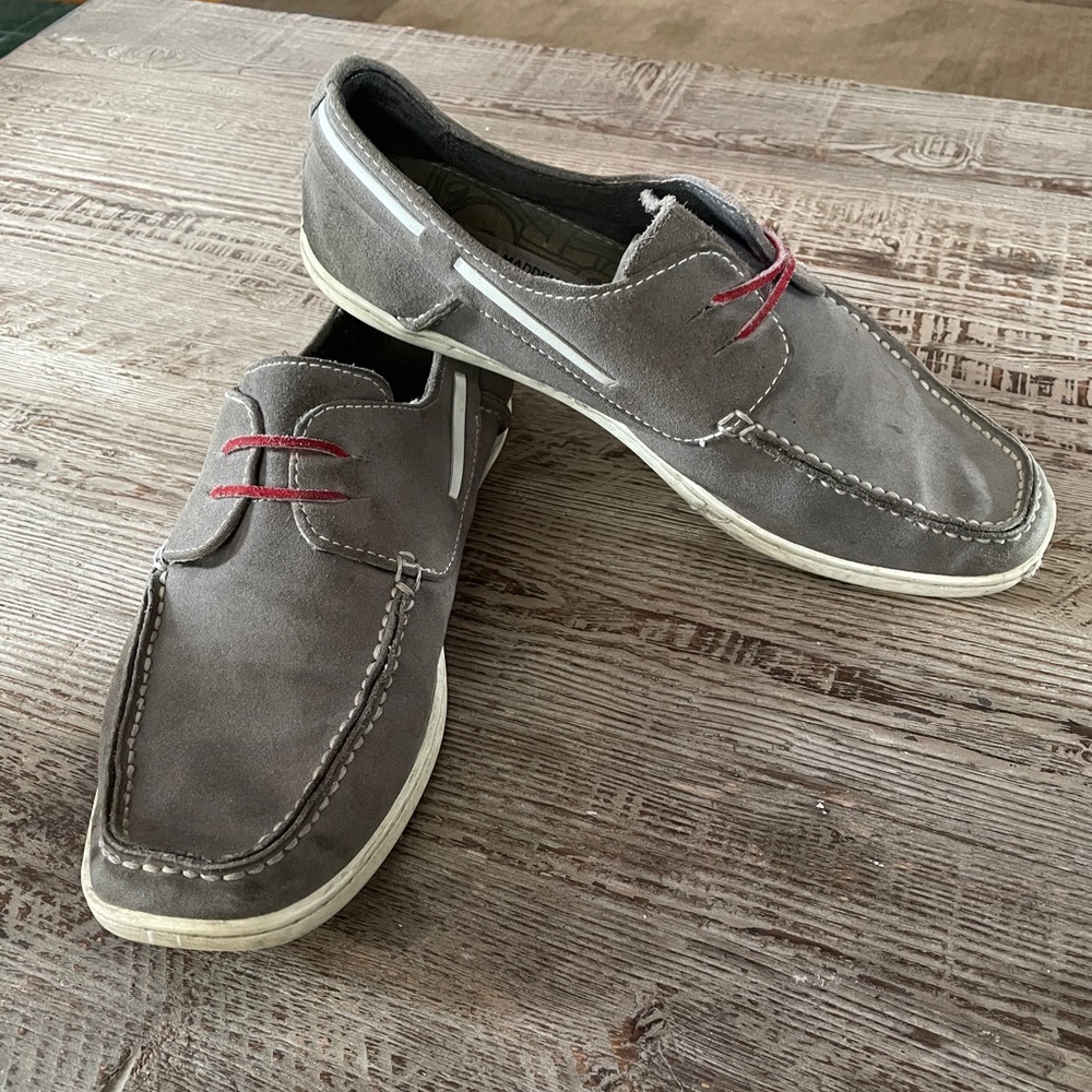 Steve Madden boat shoes